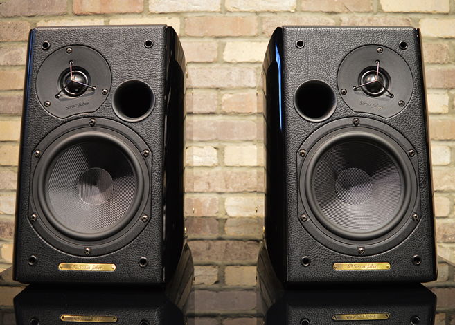 sonus faber concerto  ブラック Sonus Faber Concerto Home Bookshelf Loudsp For Sale | Audiogon