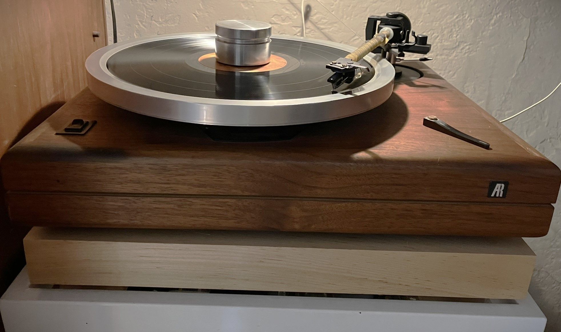 AR The Turntable with Merrill mods, Sumiko FT-3 tonearm, and Sumiko Blue Plate Special EVO III HO cartridge.