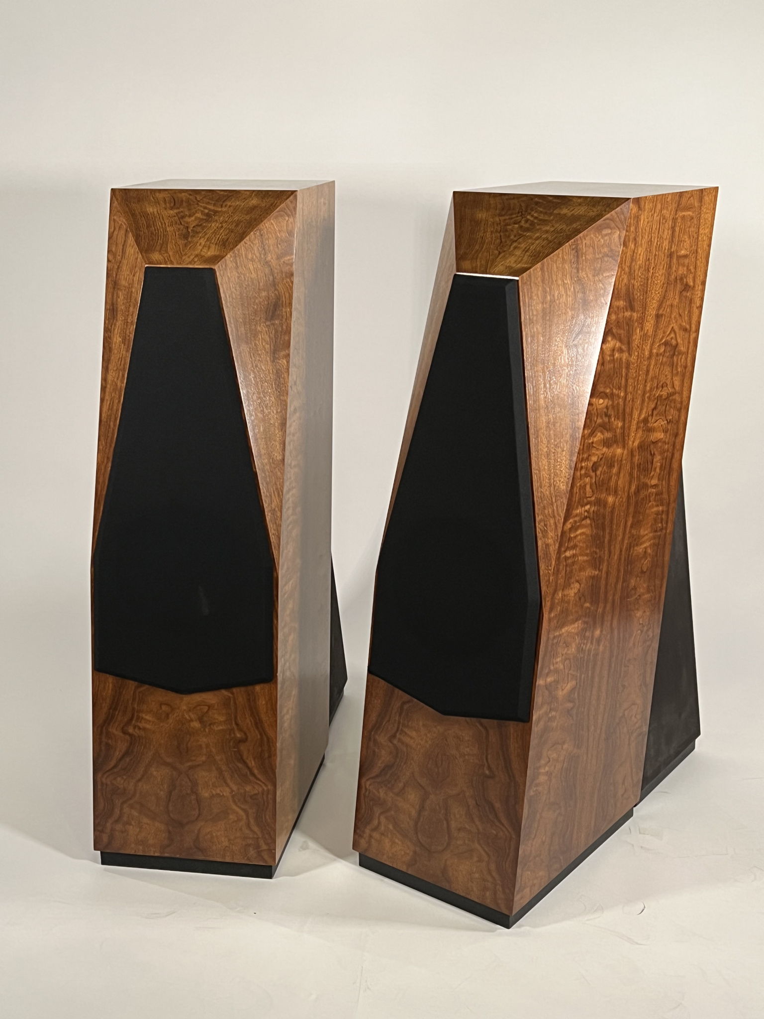 Avalon Acoustics Ascent mkII