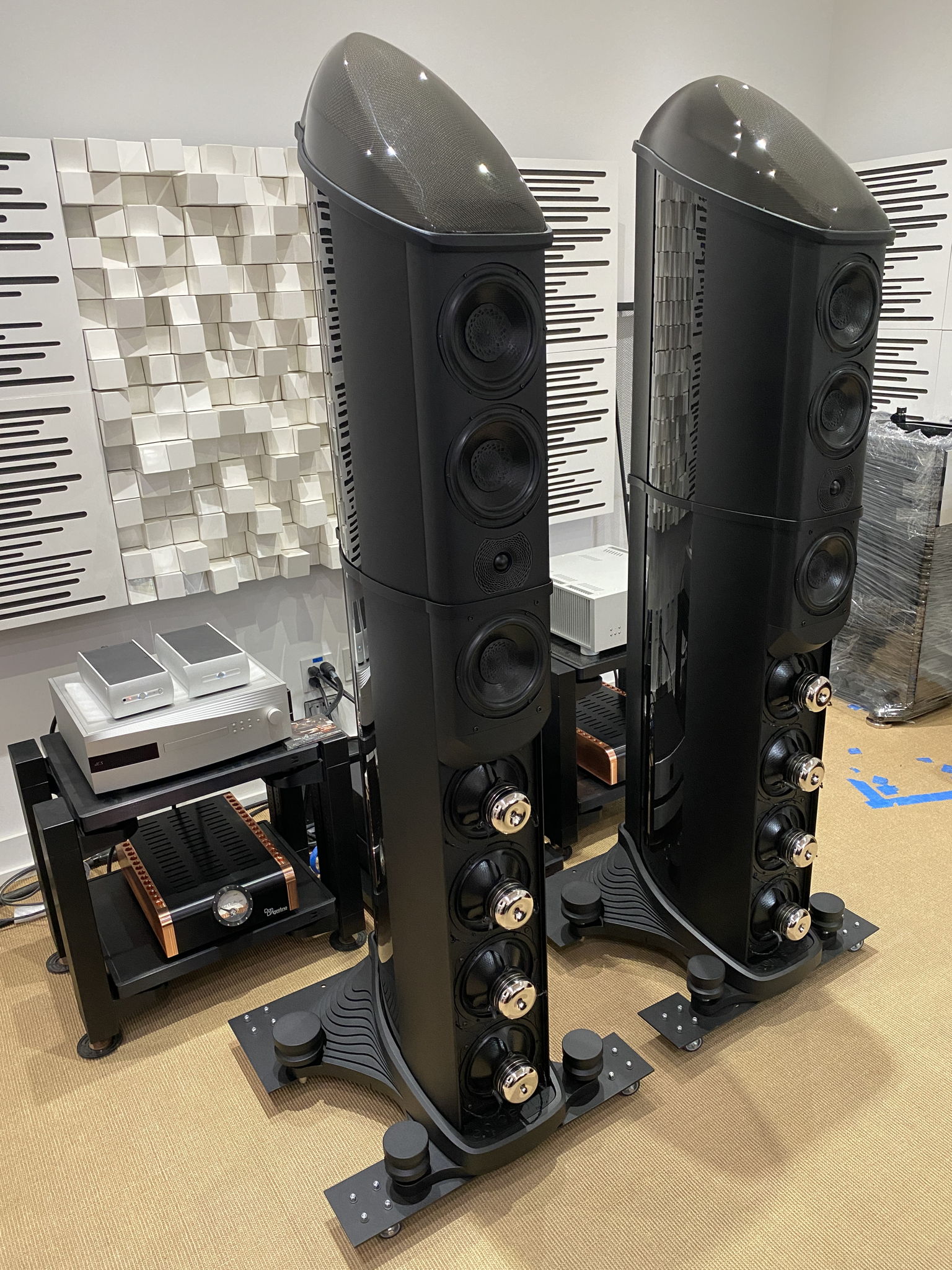 WILSON BENESCH EMINENCE LOUDSPEAKERS IN EXCELLENT CONDI... 8