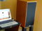 Spendor SP2/3R2 Monitor W/stands 3