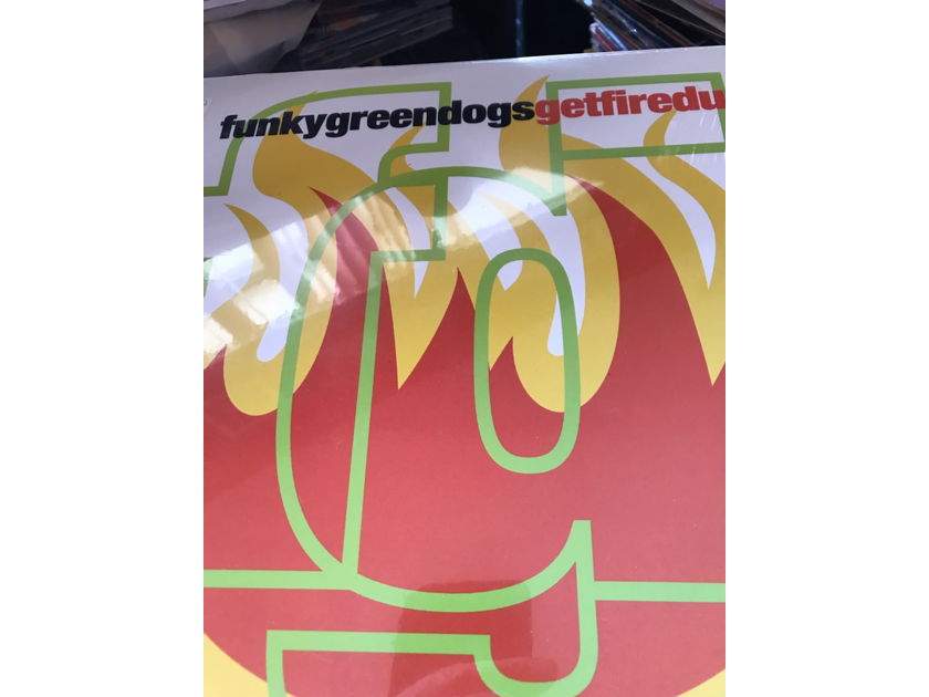 Funky Green Dogs - Get Fired Up (2 X LP) Funky Green Dogs - Get Fired Up (2 X LP)