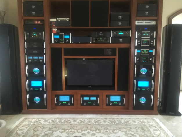 McIntosh XRT-2K Gloss Black Ultra High End Speakers - M...