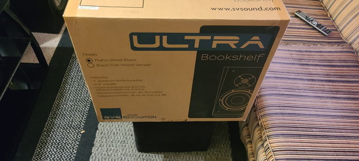 SVS Ultra Bookshelf Piano Gloss