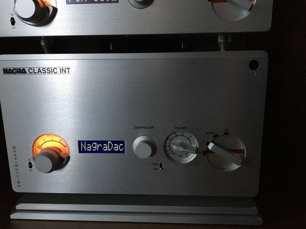 Nagra Classic Integrated Amplifier Exceptional Conditio...