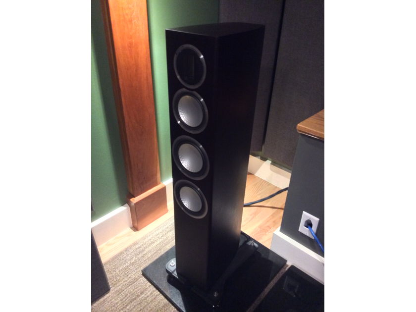 Monitor Audio Gold 200 Walnut...Amazing Speakers!!