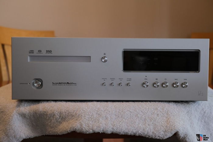 Luxman D-10X