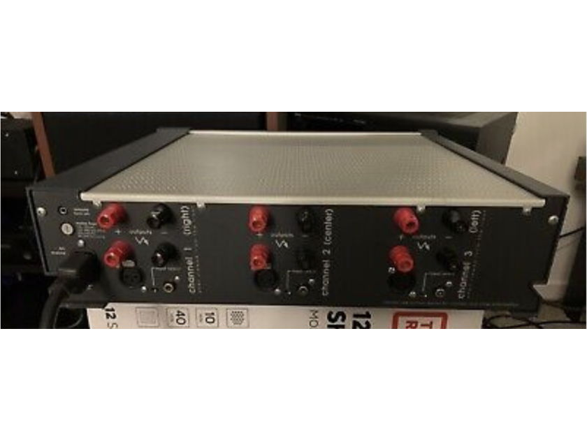 Proceed AMP-3 Mark Levinson 3 channel Amp
