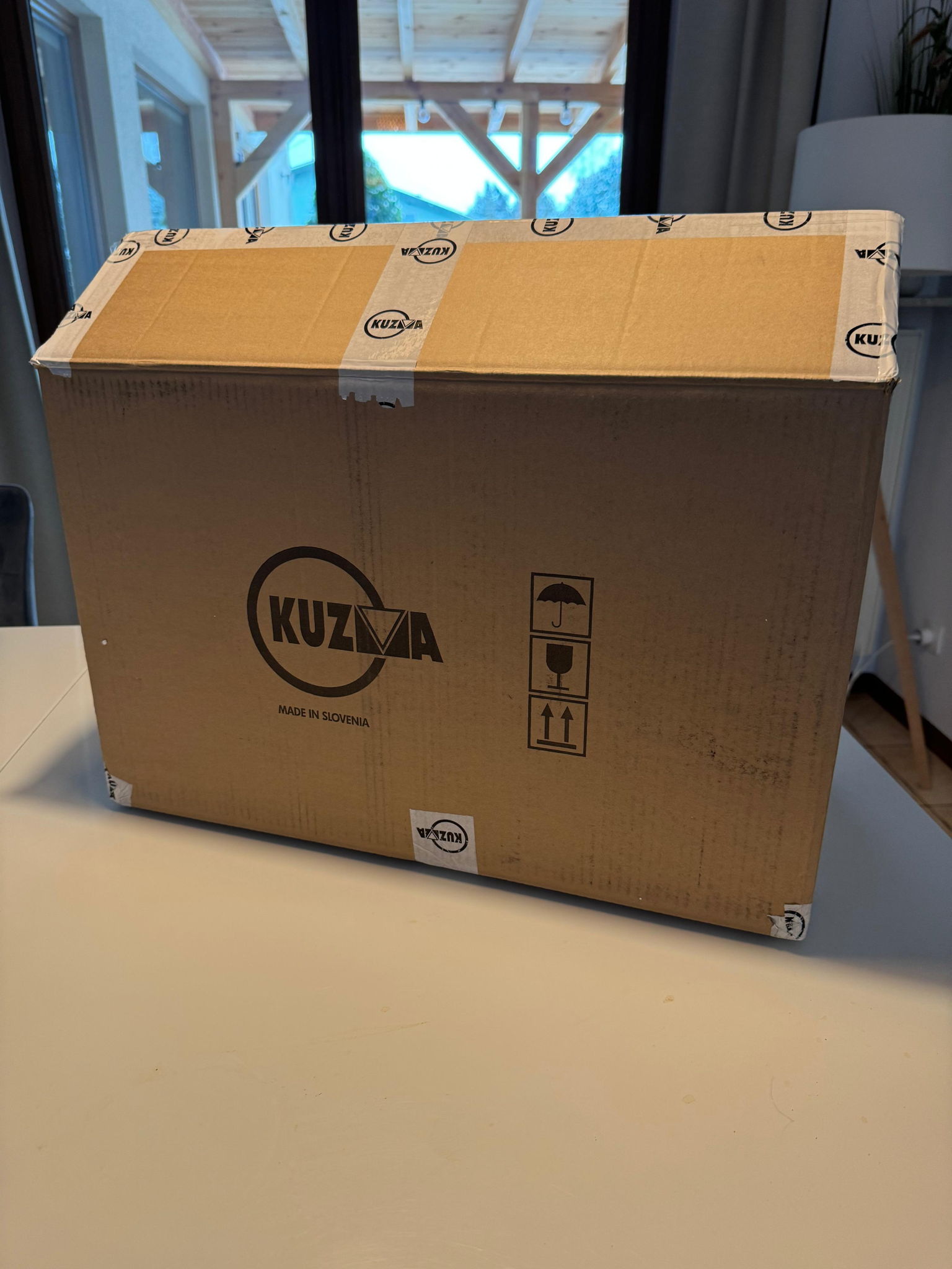 Kuzma 4Point 14" - brand new in open box, Kondo wiring! 8