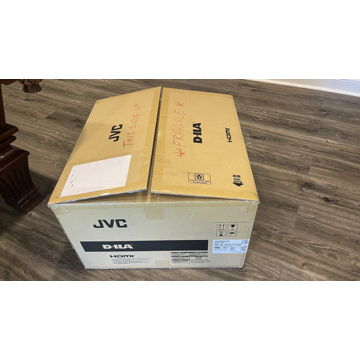 JVC DLA-RS2100 8K e-shift Laser Home Theater Projector ...