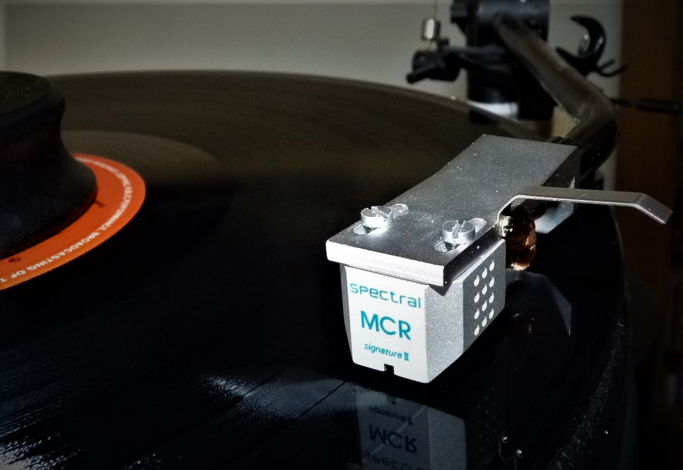 Spectral MCR Signature mkIIA  phono cartridge top Lyra ...
