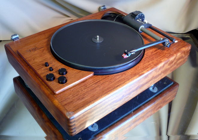 Sota STAR SAPPHIRE VACUUM TURNTABLE with EMINENT TECHNO...