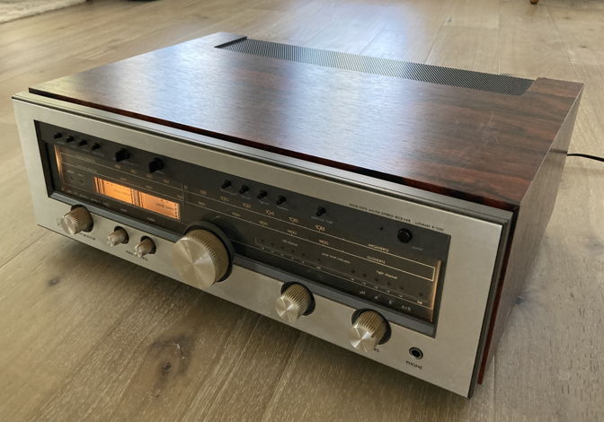 Luxman R-1050 For Sale | Audiogon