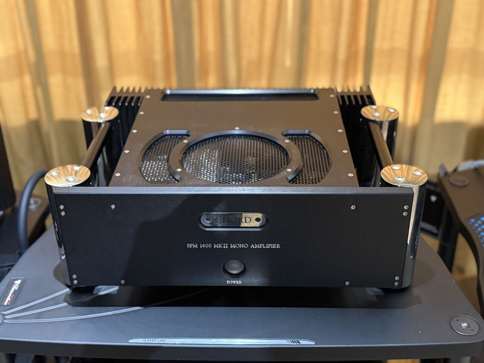 Chord Electronics Ltd. SPM-1400 mk II SILVER UNITS 6