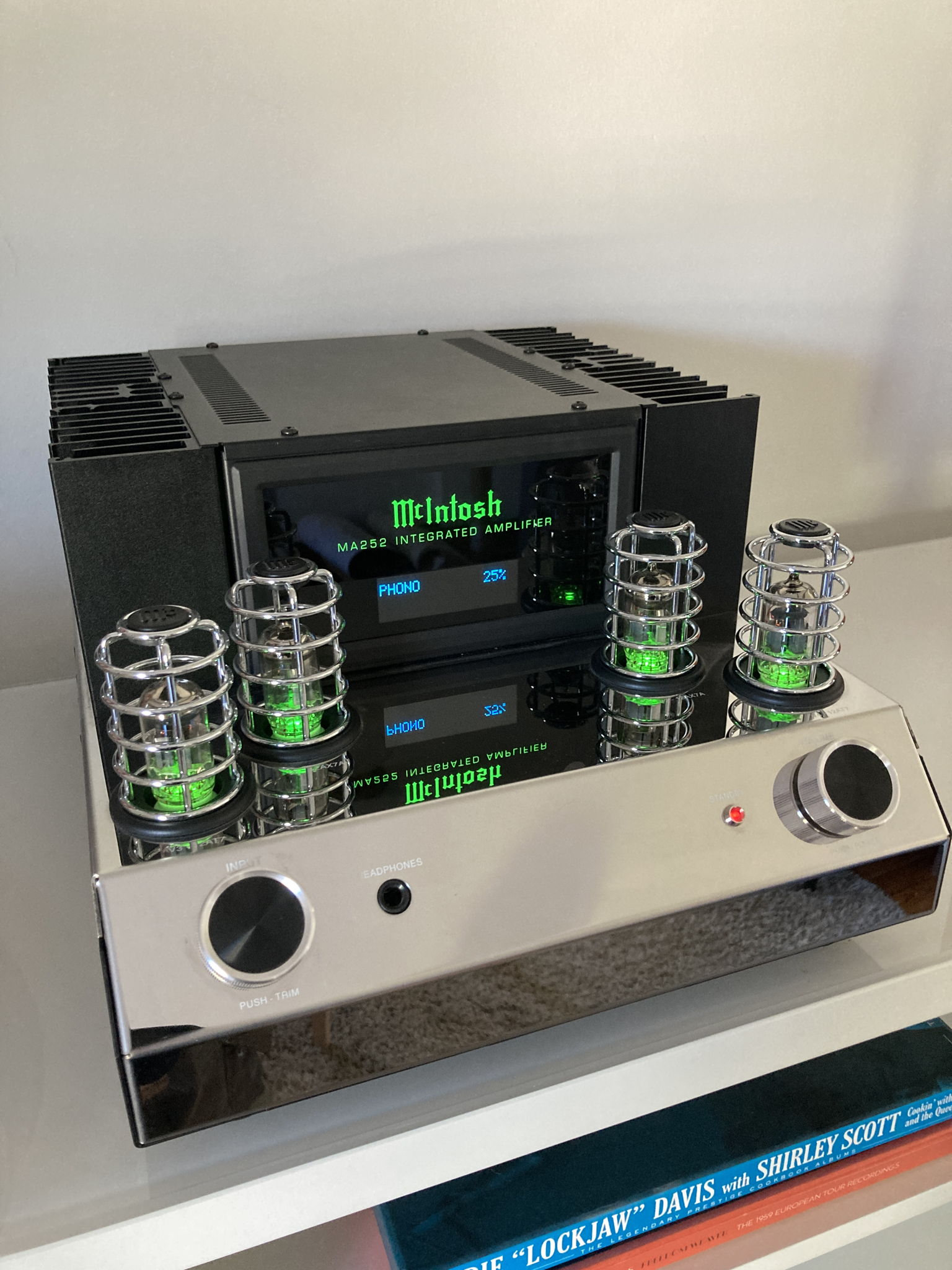 McIntosh  MA252 5