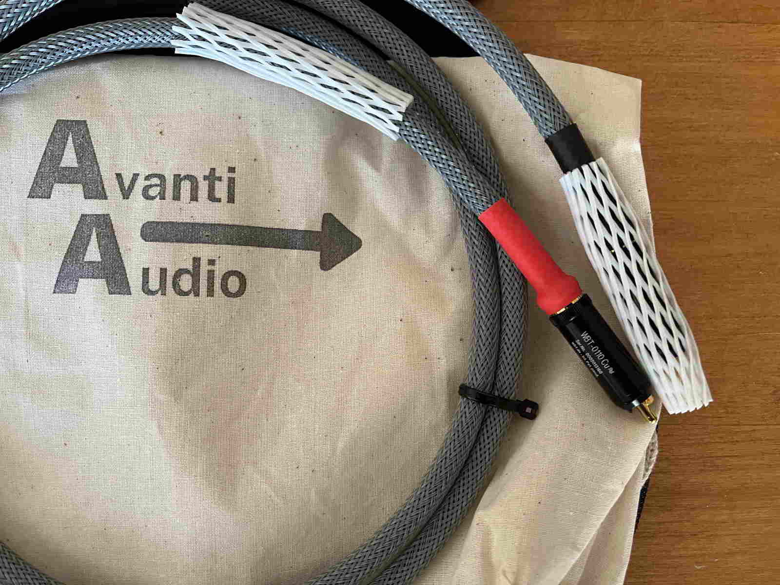 Avanti Audio Demonstration Audio Cable SALE ! 3