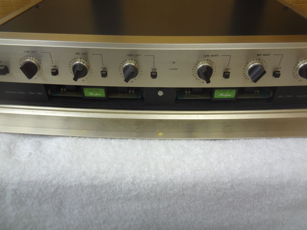 ACCUPHASE  F-15 FREQUENCY DIVIDING NETWORK   WITH CB-70...