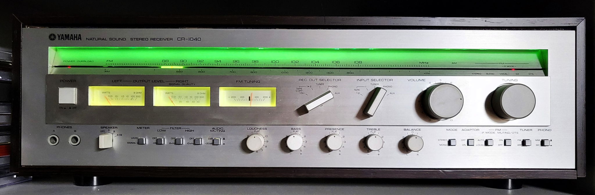 Yamaha Receiver 80 wpc CR-1040 