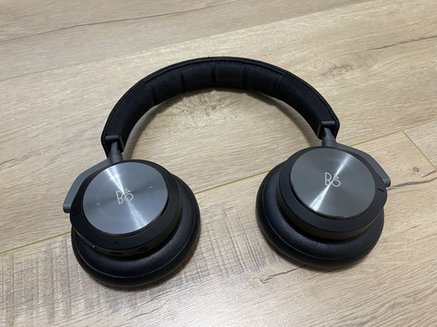 Bang & Olufsen BeoPlay H9i Over Ear Wireless Headphones