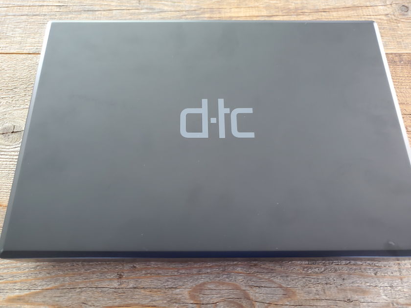 Ansuz Acoustics DTC Charging Box for DTC  and D2 Interconnects REDUCED