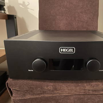 Hegel H590 integrated amplifier black - mint customer t...