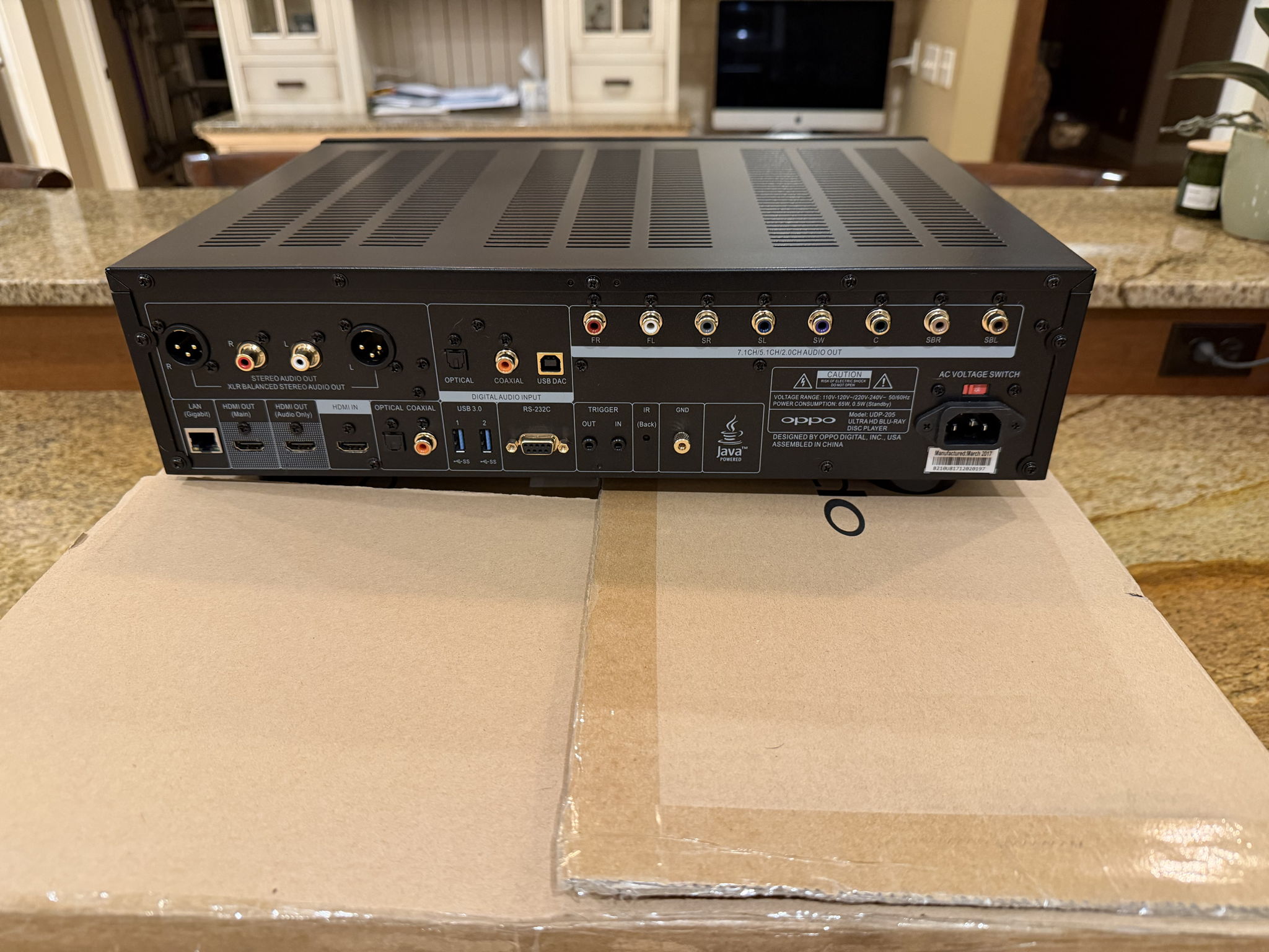 OPPO UDP-205 4