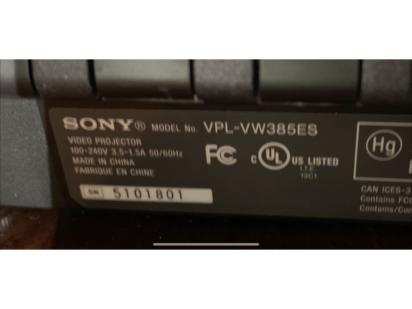 Sony VPL-VW385ES