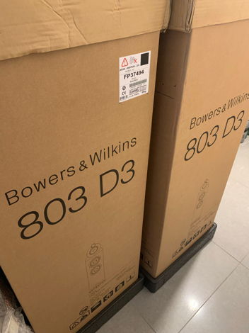 B&W (Bowers & Wilkins) 803 D3 in Black Gloss NEW
