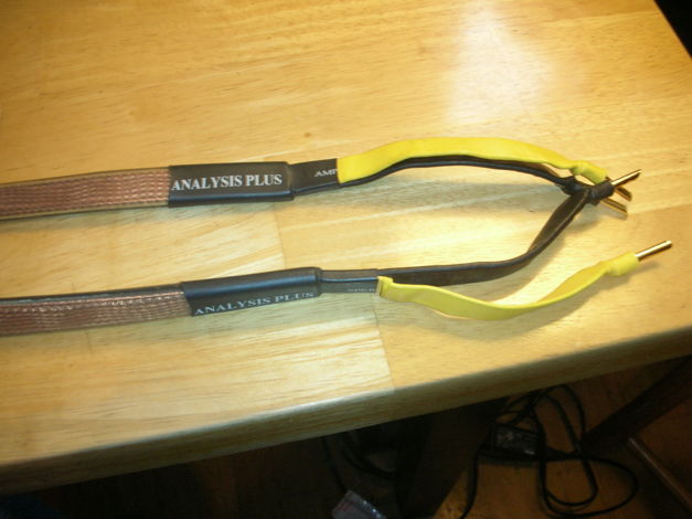 Analysis Plus Oval 9 Black, 8 Ft. Pair Speaker Cables