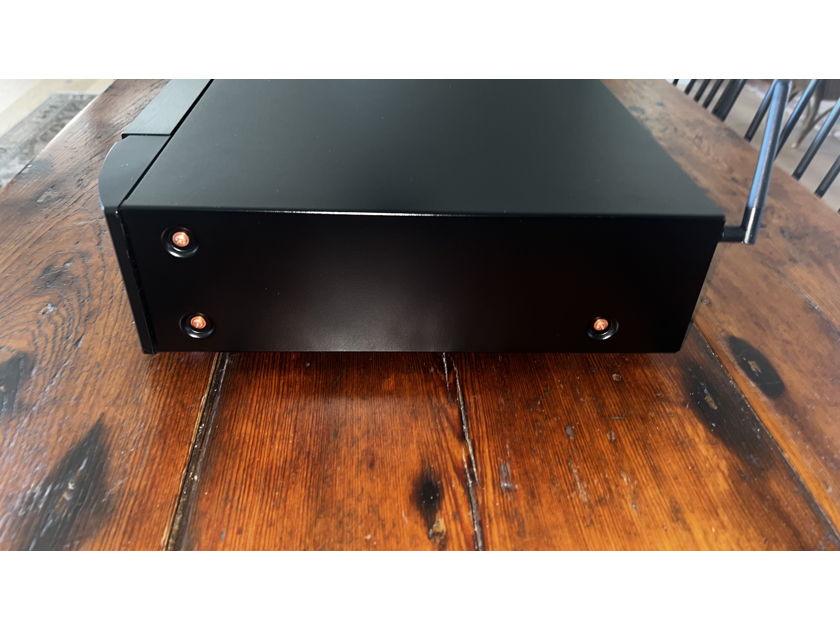 Marantz ND8006–streamer, dac, cd player