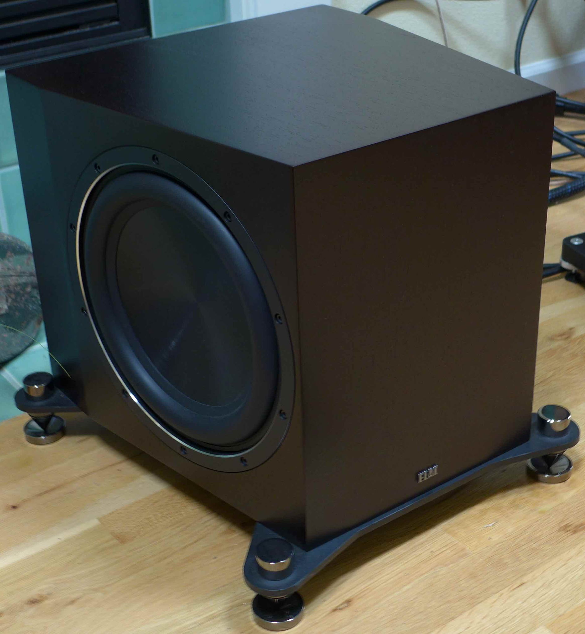 Elac store 3070 subwoofer