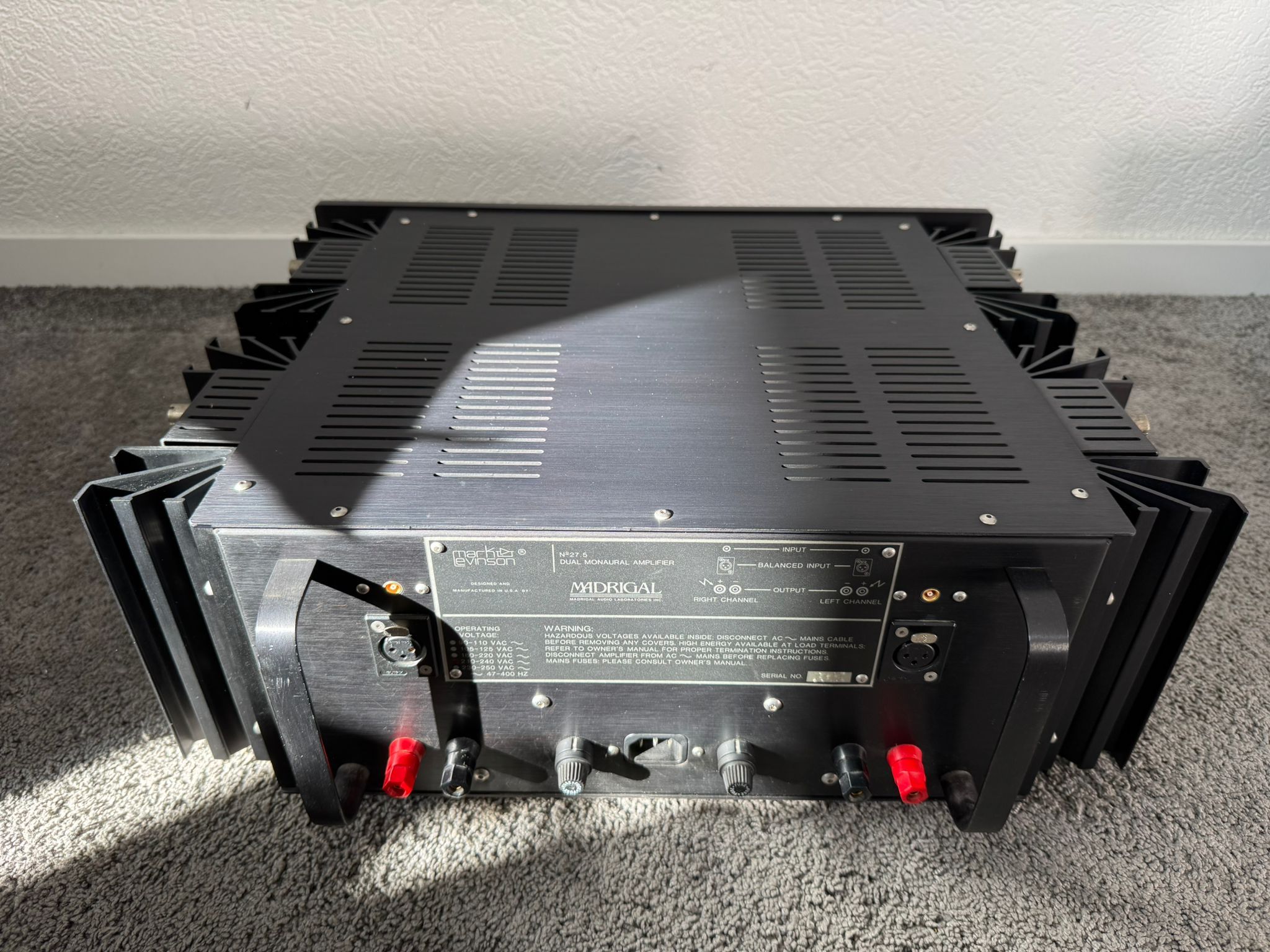 Mark Levinson No 27.5 power amplifier 10