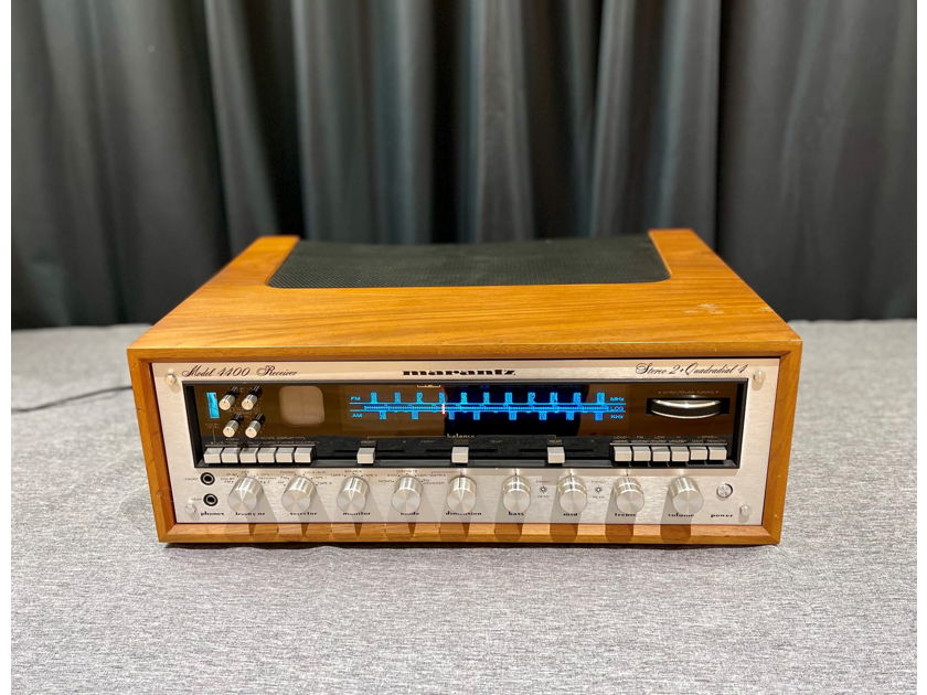 Marantz 4400 vintage AM/FM quadradial receiver