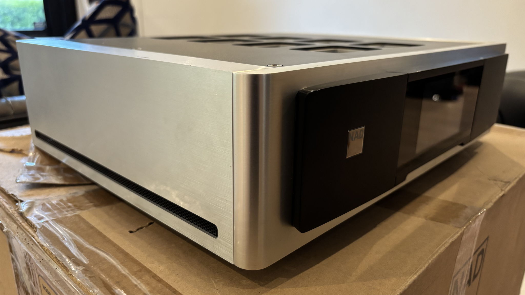 NAD Master Series M50.2 Digital Network Streamer, serve... 3