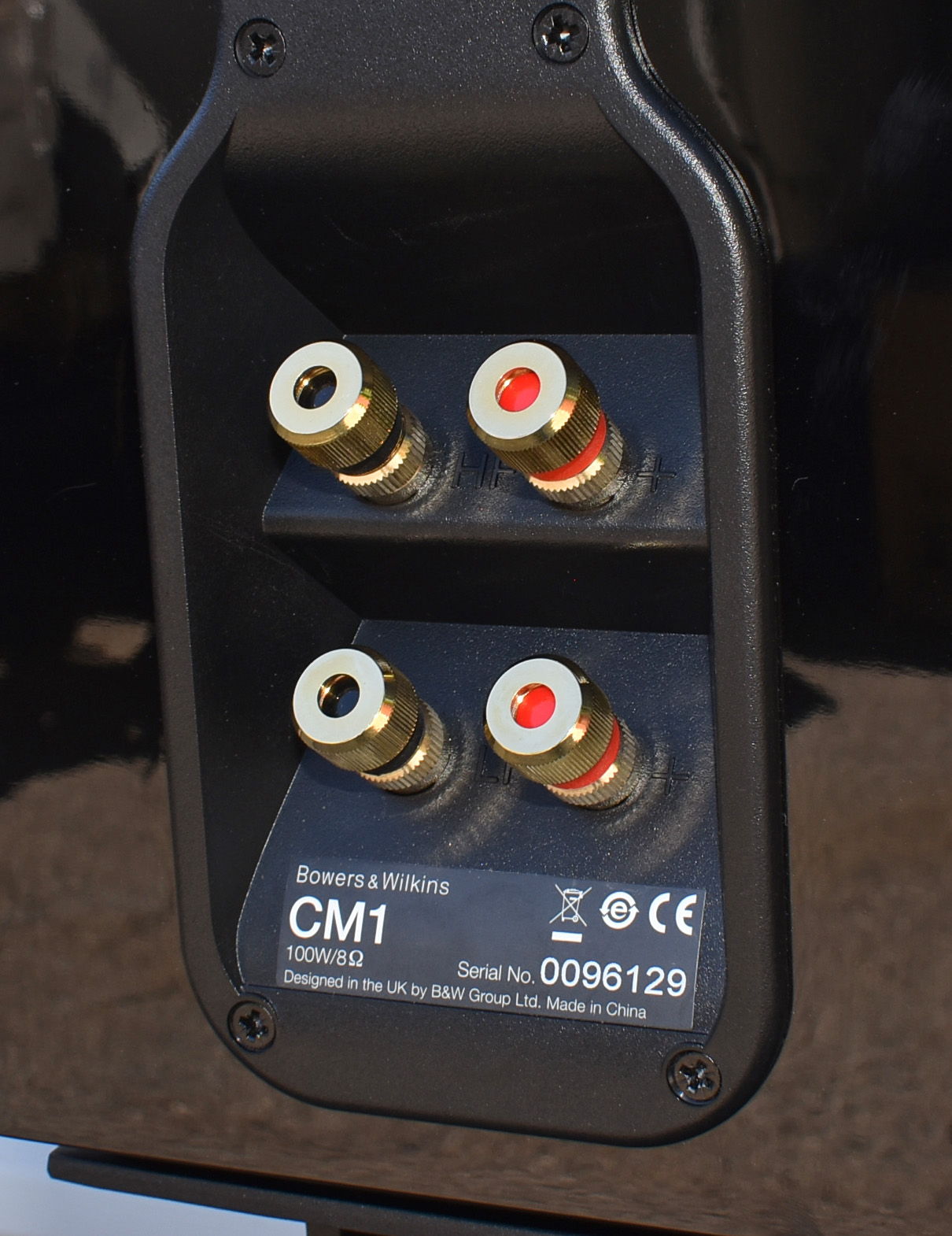 (2) B&W (Bowers & Wilkins) CM 1 2-Way Bookshelf Stereo ... 9