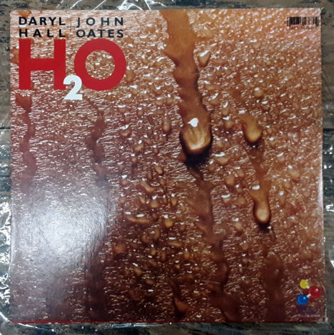 Daryl Hall John Oates - H2O  1982 NM Vinyl LP MASTERDIS...