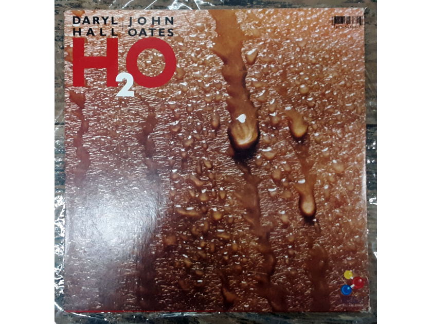 Daryl Hall John Oates - H2O  1982 NM Vinyl LP MASTERDISK RL (Rob Ludwig) RCA Records AFL1-4383