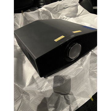 Sony  VPL-XW5000ES Super New Like Projector