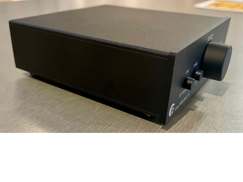 *USED* Pro-Ject Vinyl NRS Box S3