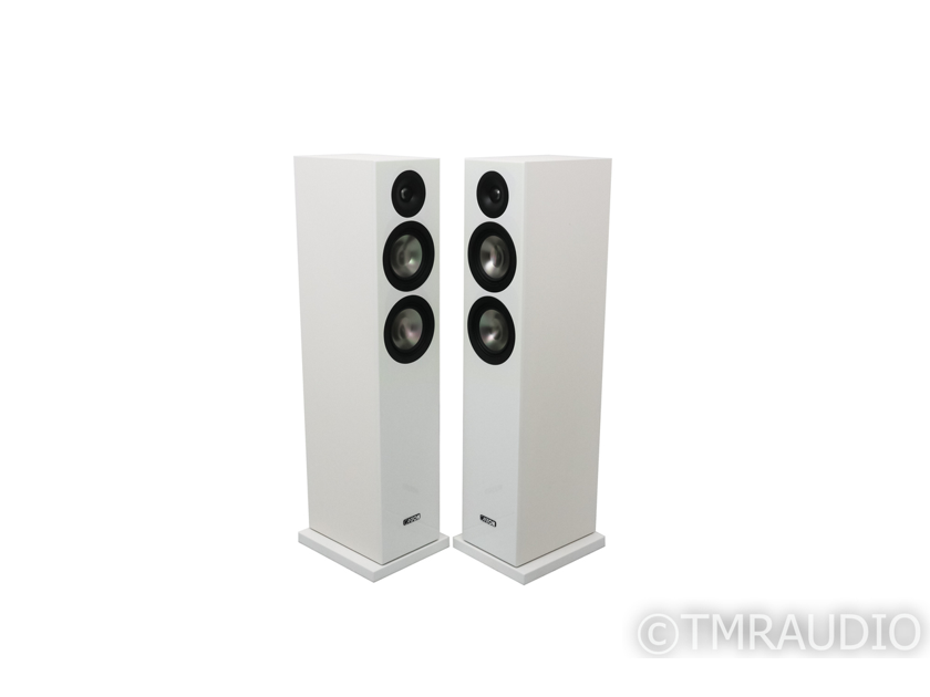 Canton Chrono 70 Floorstanding Speakers; White Pair (Open Box) (1/3) (38165)