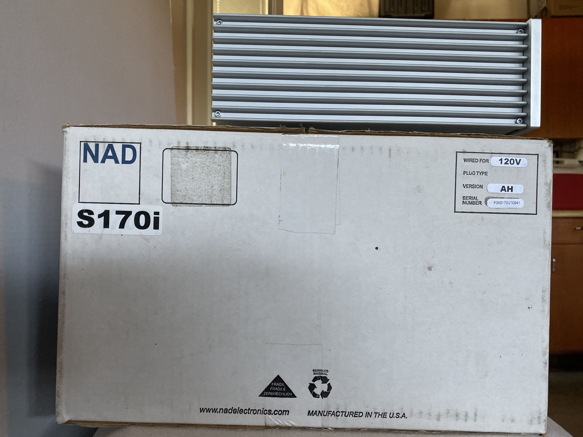 NAD Silver Series S170 Preamp and S250 Power Amplifier 6