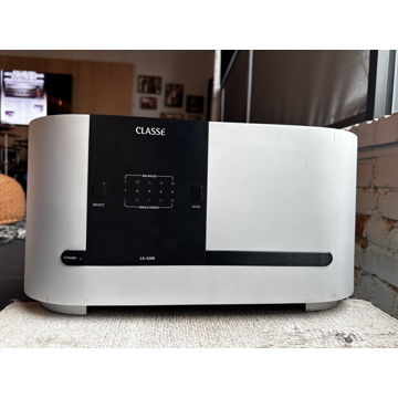Classe CA-5200 5 Channel Amplifier