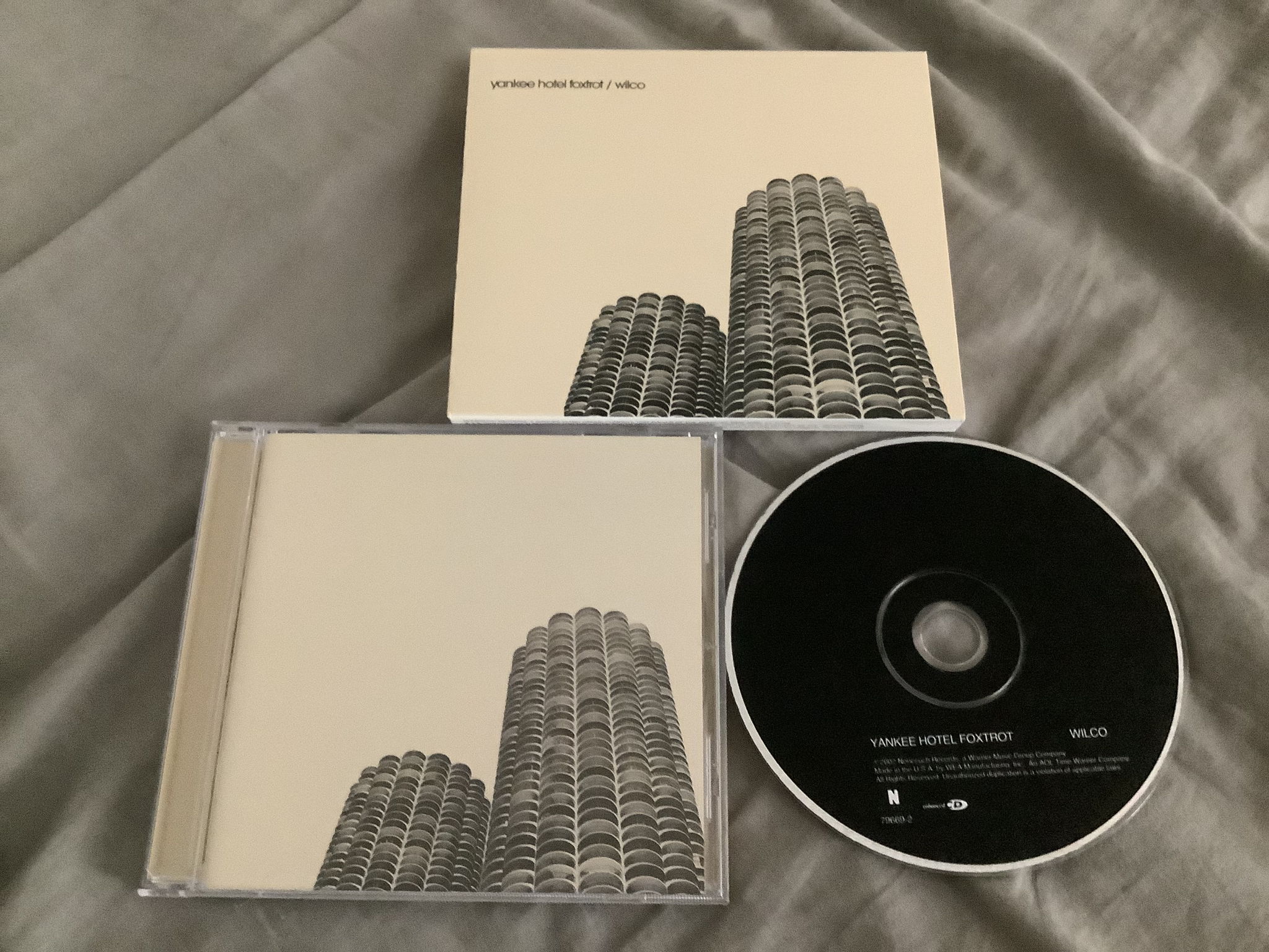 Wilco Yankee Hotel Foxtrot