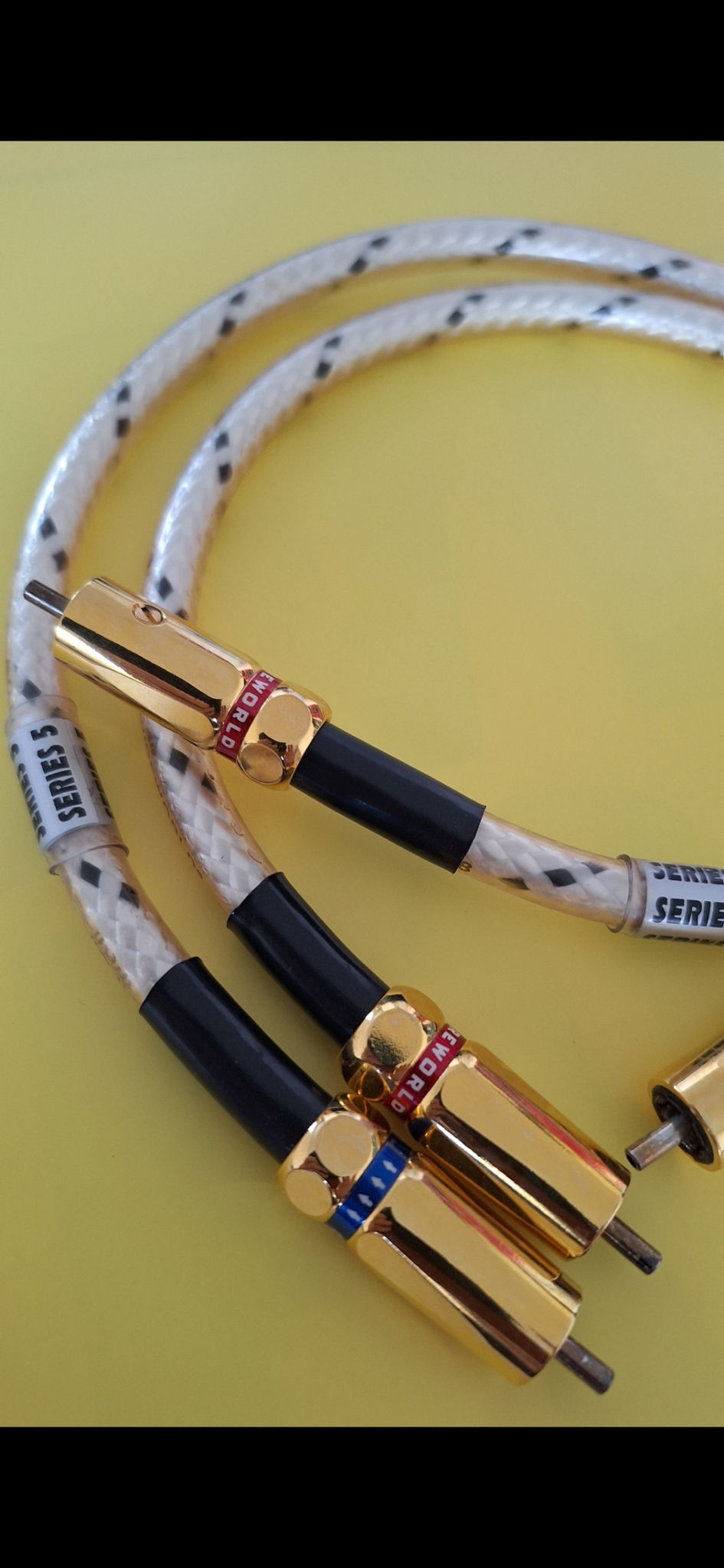 WIREWORLD Polaris III Series 5 RCA Interconnects Afford... 3