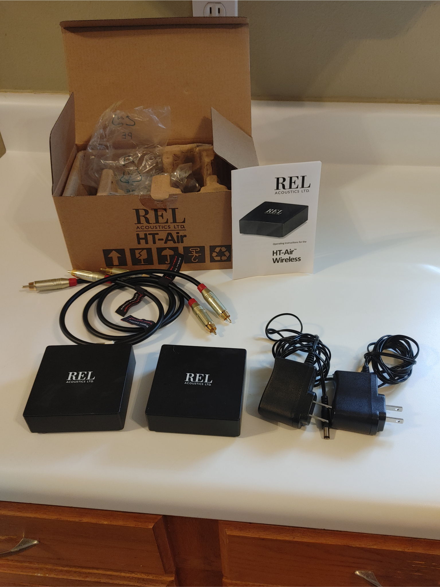 REL Acoustics HT/1003 8