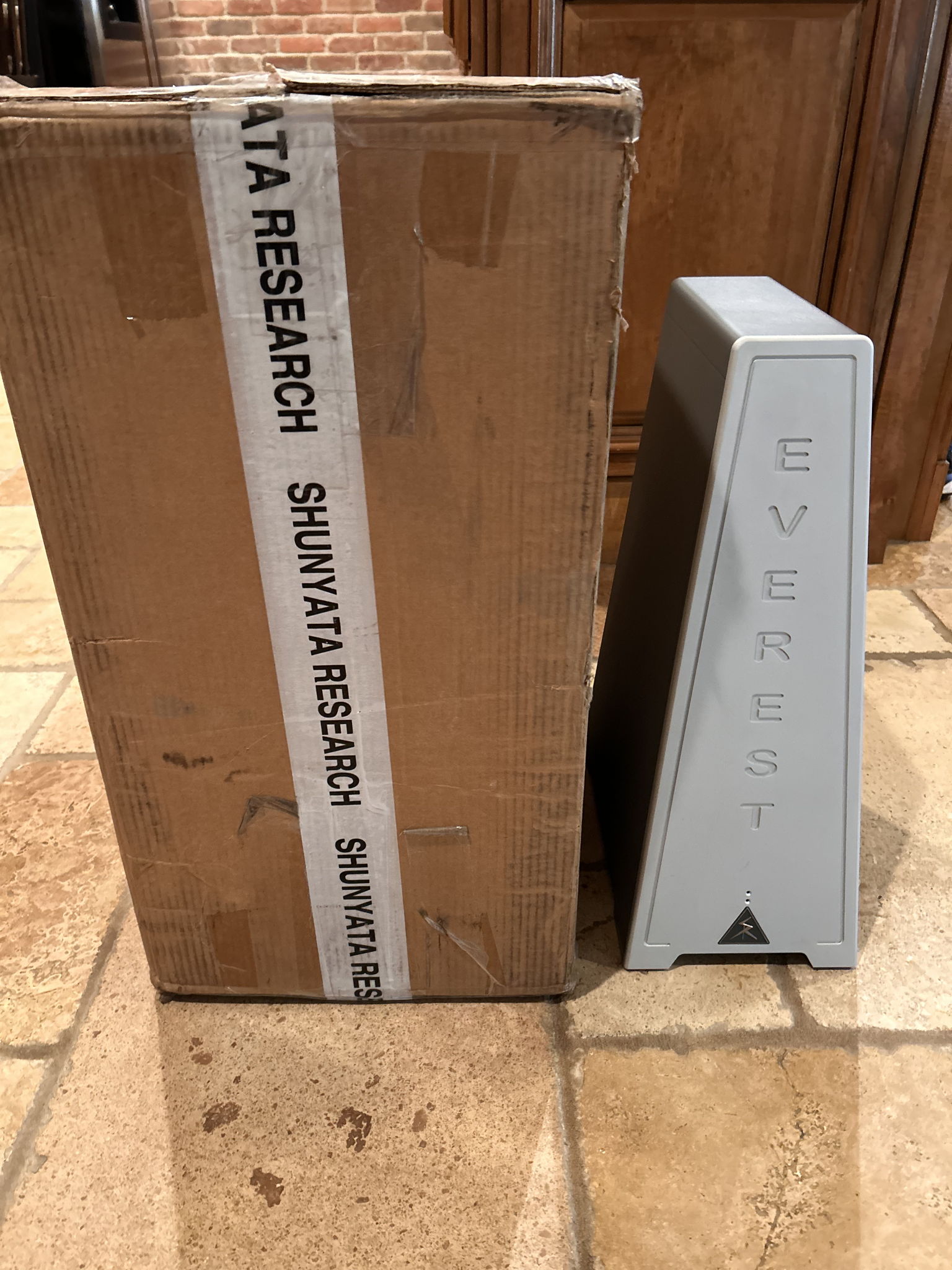 Shunyata Research Everest 8000  Power Conditioners (2 a... 6