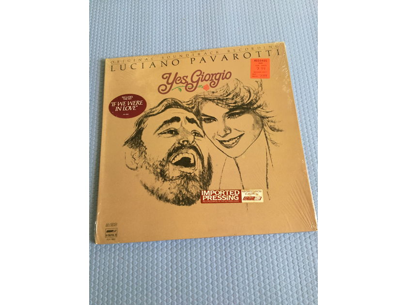 Sealed lp record Luciano Pavarotti  Yes Giorgio digital 1982