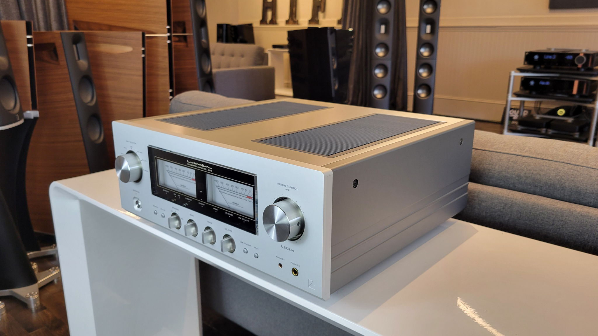 Luxman - L-507Z - Integrated Amplifier Customer Trade I...