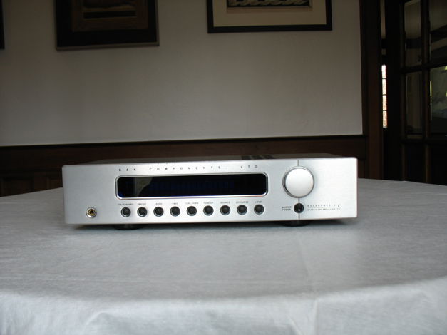 Sale Pending---B & K Components  Reference 5 S2 Preamp/...