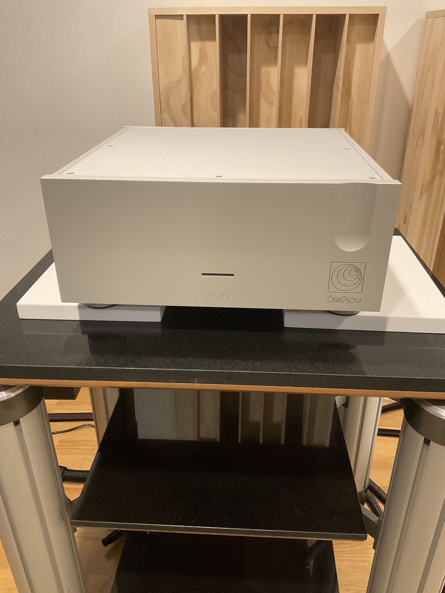 Ypsilon Electronics VPS-100 Phono Stage